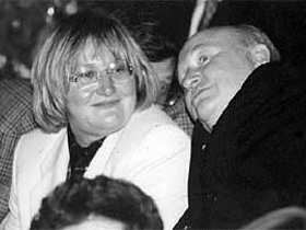 Елена Батурина и Юрий Лужков. Фото с сайта eg.ru (С) Елена Батурина и Юрий Лужков. Фото с сайта eg.ru (С)