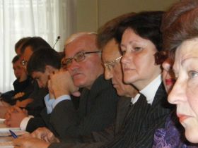 Орловские депутаты на сессии, фото Саввы Григорьева, Каспаров.Ru