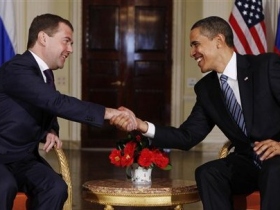 Дмитрий Медведев и Барак Обама. Фото: kurskcity.ru