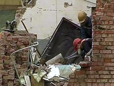 Обрушение общежития. Фото с сайта rosbalt.ru
