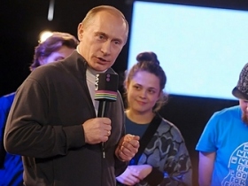 Путин на Муз-ТВ. Фото: gzt.ru