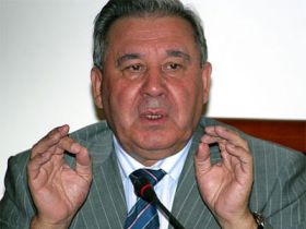 Омский губернатор Леонид Полежаев, фото с сайта kommersant.ru