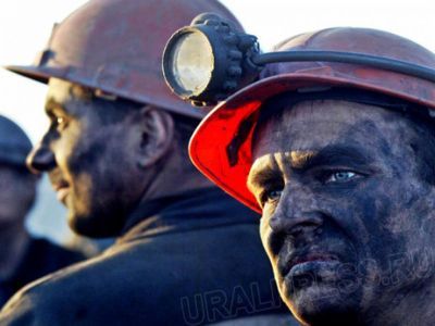 На Мариинском изумрудном прииске шахтеры начали забастовку