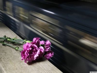 Памяти терактов в московском метро. Фото с сайта content.foto.mail.ru Памяти терактов в московском метро. Фото с сайта content.foto.mail.ru