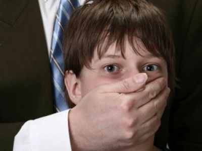 В Челябинске арестовали учителя по подозрению в изнасиловании 8-летней девочки