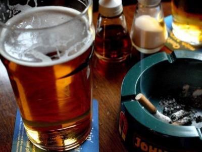 Реклама алкоголя и табака. Фото: newzz.in.ua