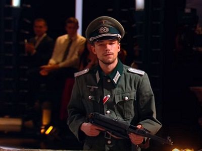 Программа "Танцы со звездами" (А.Петров). Скрин видео https://www.youtube.com/watch?v=JEgO_oFthxw Программа "Танцы со звездами" (А.Петров). Скрин видео https://www.youtube.com/watch?v=JEgO_oFthxw