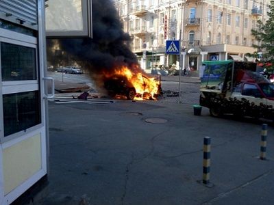 Взрыв машины. Источник - pravda.com.ua