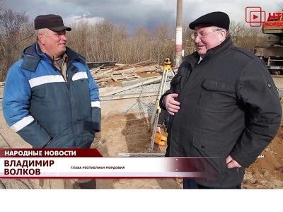 Соблюдай дистанцию. Скриншот с телеэкрана Сергея Горчакова, Каспаров.Ru Соблюдай дистанцию. Скриншот с телеэкрана Сергея Горчакова, Каспаров.Ru