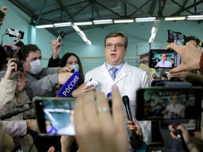 Уволен глава минздрава Омской области, сфальсифицировавший диагноз Навального
