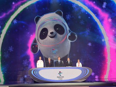 Панда - талисман зимних Олимпийских игр-2022 в Пекине. Фото: МОК