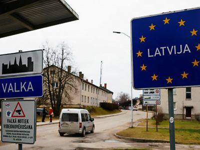 Латвия не будет конфисковывать автомобили с российскими номерами, которые уже находятся в Евросоюзе