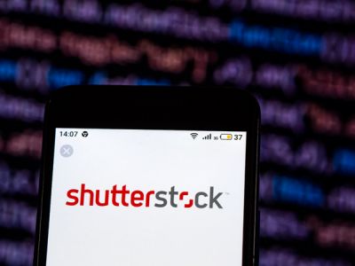 Роскомнадзор заблокировал фотобанк Shutterstock