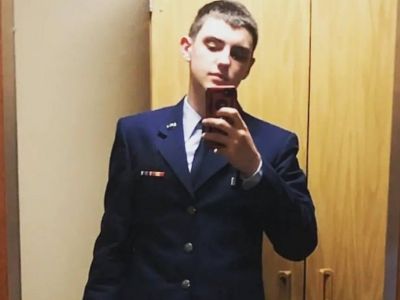 Джек Тейшейра, подозреваемый в утечке секретных материалов. Фото: t.me/WhiteHouseCards Джек Тейшейра, подозреваемый в утечке секретных материалов. Фото: t.me/WhiteHouseCards