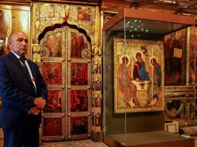 Икону Рублева "Троица", переданную Путиным РПЦ, выставят в храме Христа Спасителя