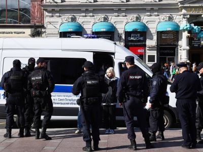 В Екатеринбурге задержали экс-главу областного отделения "Движения первых" за мошенничество
