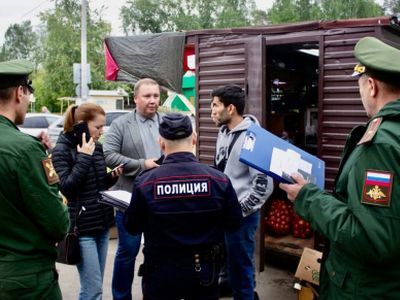 МИД Таджикистана рекомендовал своим гражданам отказаться от поездок в Россию