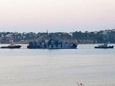 "Самум" в бухте Севастополя после атаки украинского морского беспилотника