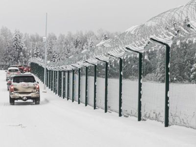 Власти Финляндии оставят закрытой границу с Россией на неопределенное время
