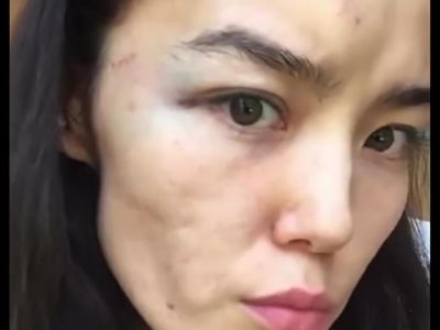 Жена казахстанского дипломата заявила о насилии со стороны мужа на протяжении 10 лет